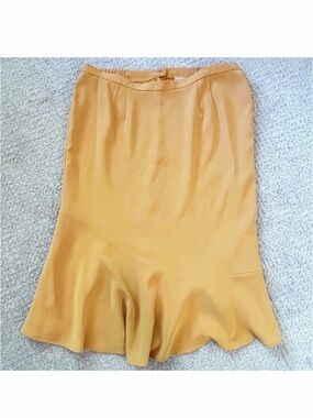 Lily & Taylor Women’s Mustard Gold Trumpet Skirt Sz 22 Suit Mermaid Flare